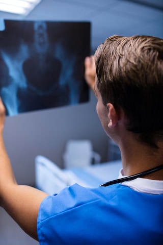 Hip Pain Treatment
