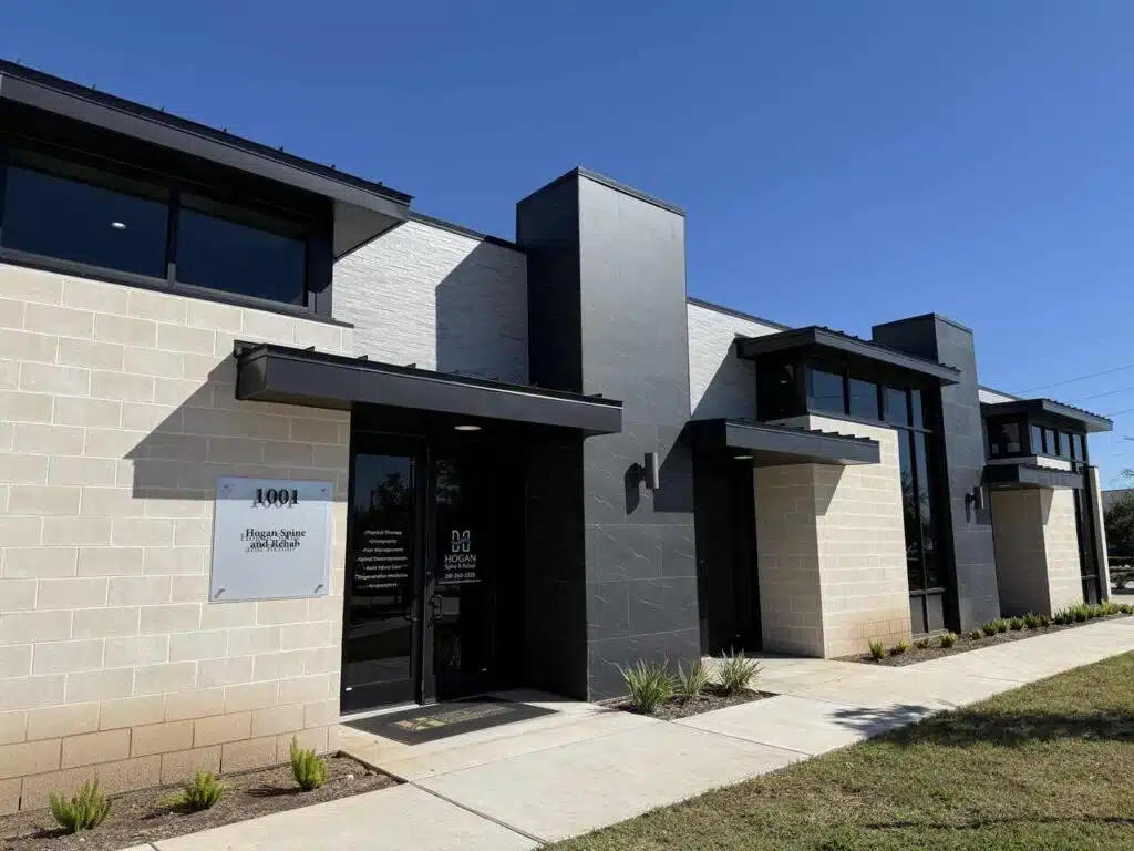 Entrance for the Hogan Chiropractic